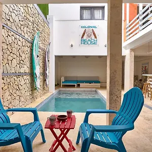 3* Hotel Colonial House